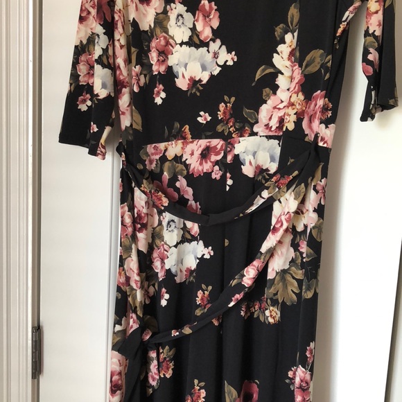 East Adeline Wrap Maxi Dress - Picture 2 of 3